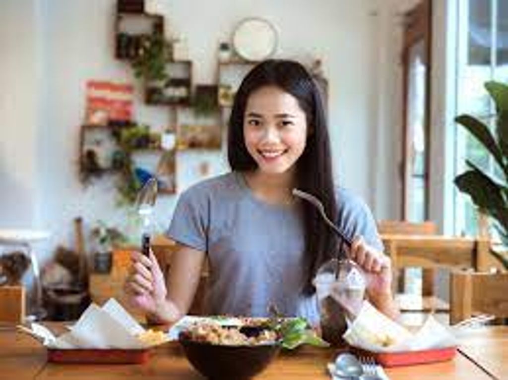 Điều kỳ diệu xảy ra khi bạn ăn sáng trước 8 giờ 30 phút